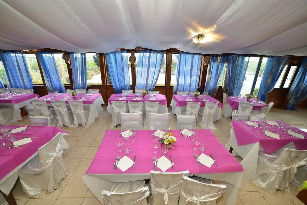 Agriturismo Borgo Dell'Aschetto Marina di Cerveteri ภายนอก รูปภาพ