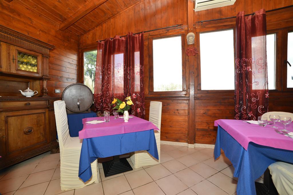Agriturismo Borgo Dell'Aschetto Marina di Cerveteri ภายนอก รูปภาพ