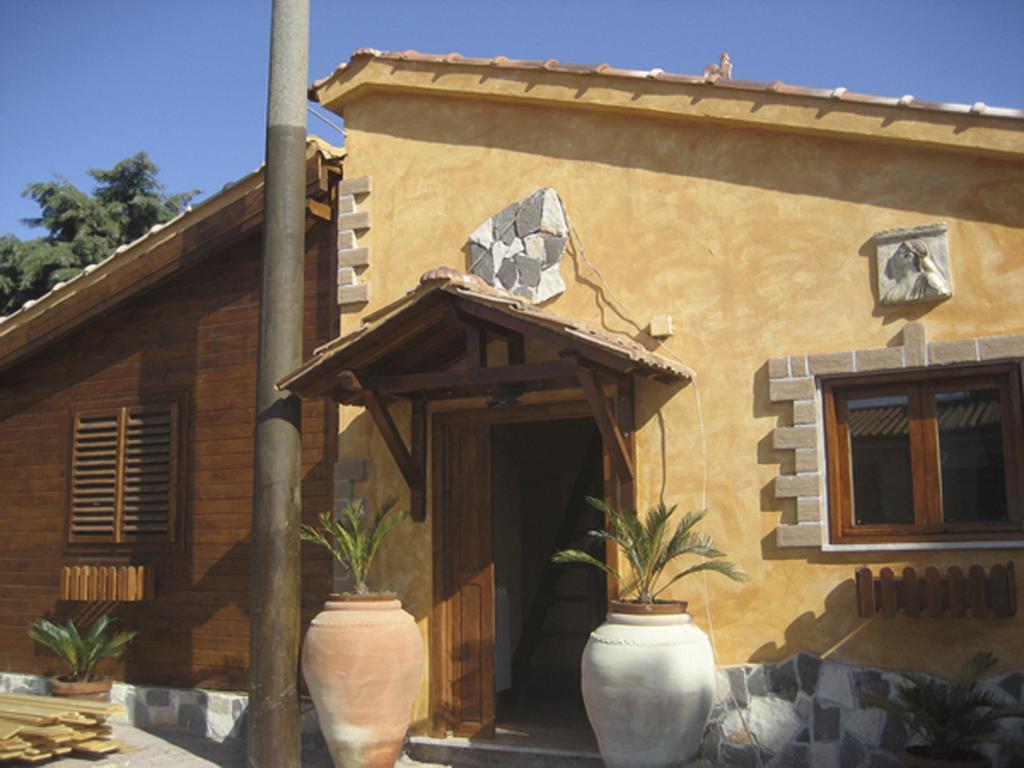 Agriturismo Borgo Dell'Aschetto Marina di Cerveteri ภายนอก รูปภาพ