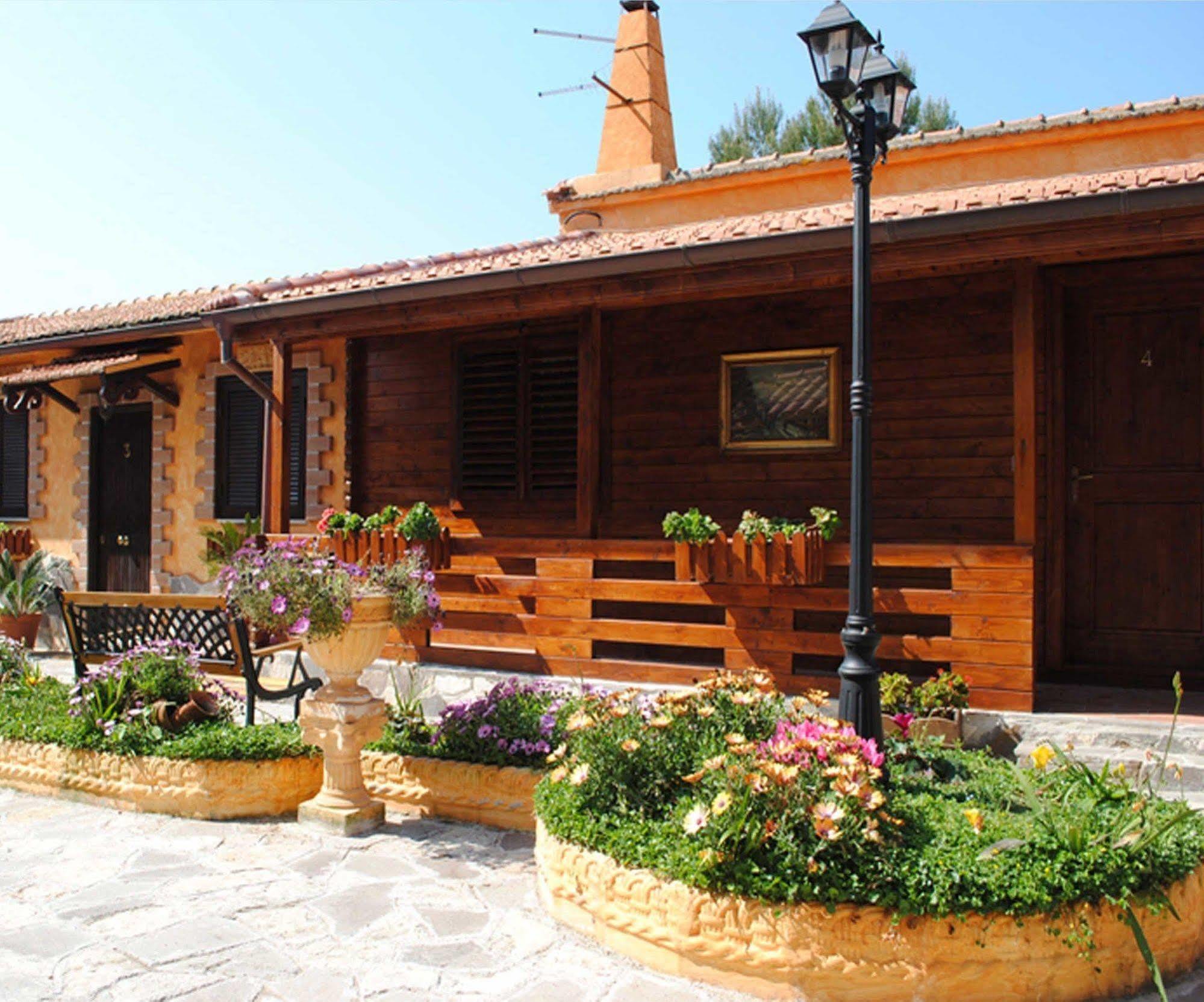 Agriturismo Borgo Dell'Aschetto Marina di Cerveteri ภายนอก รูปภาพ